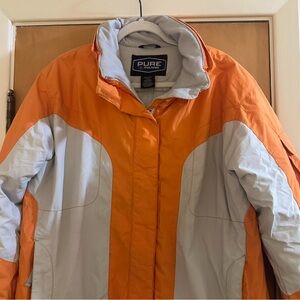 Bold retro winter jacket by Pure Polaris